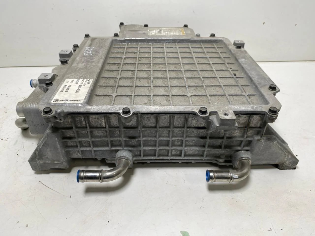 Kia SOUL 2009- Invertor, 12-220V vedere 2