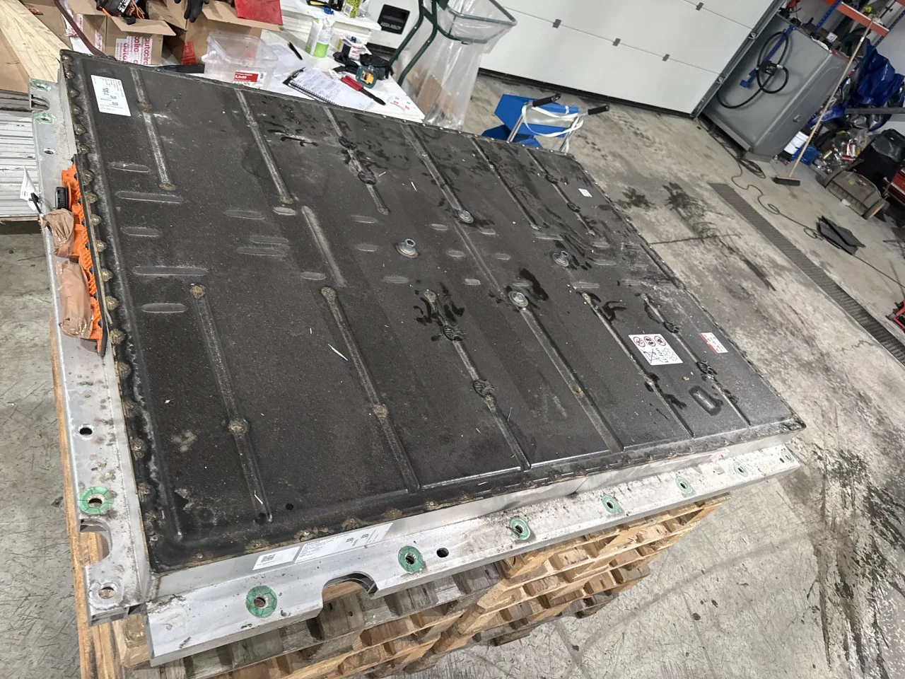 Volkswagen ID.4 2021- High-voltage battery view 3