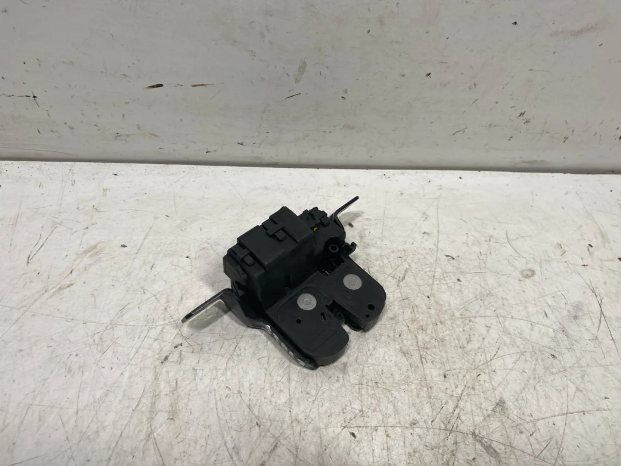 BMW I3 I01 2013-22 Încuietoare hayon vedere 3