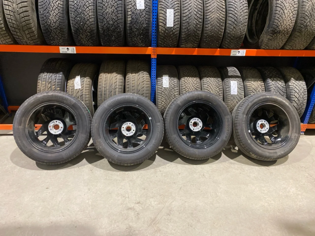 Opel / Vauxhall OPEL MOKKA 21 > Kerék view 2