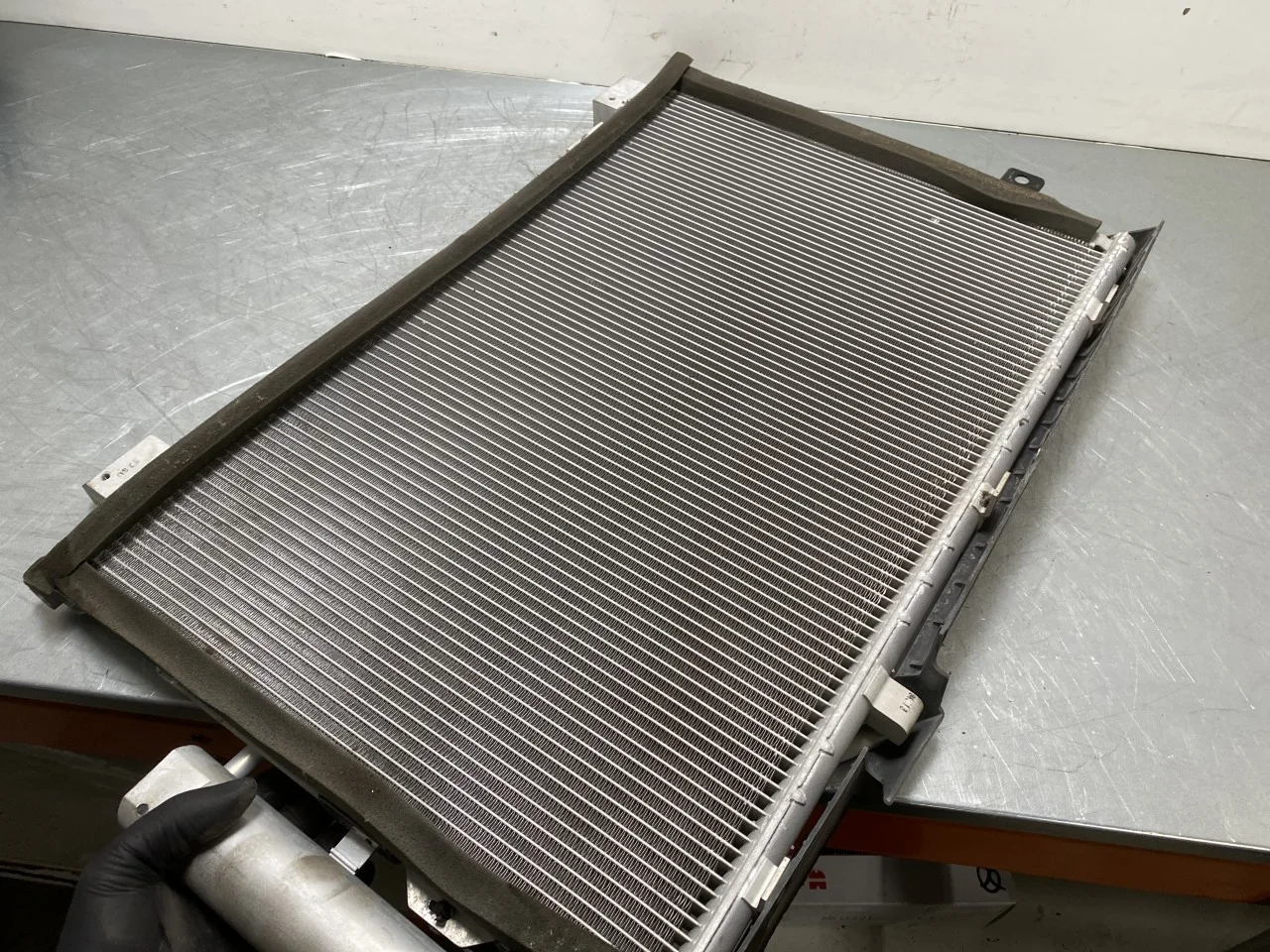 Hyundai KONA / ELECTRIC 2018-23 Condensator climatizare / radiator vedere 3