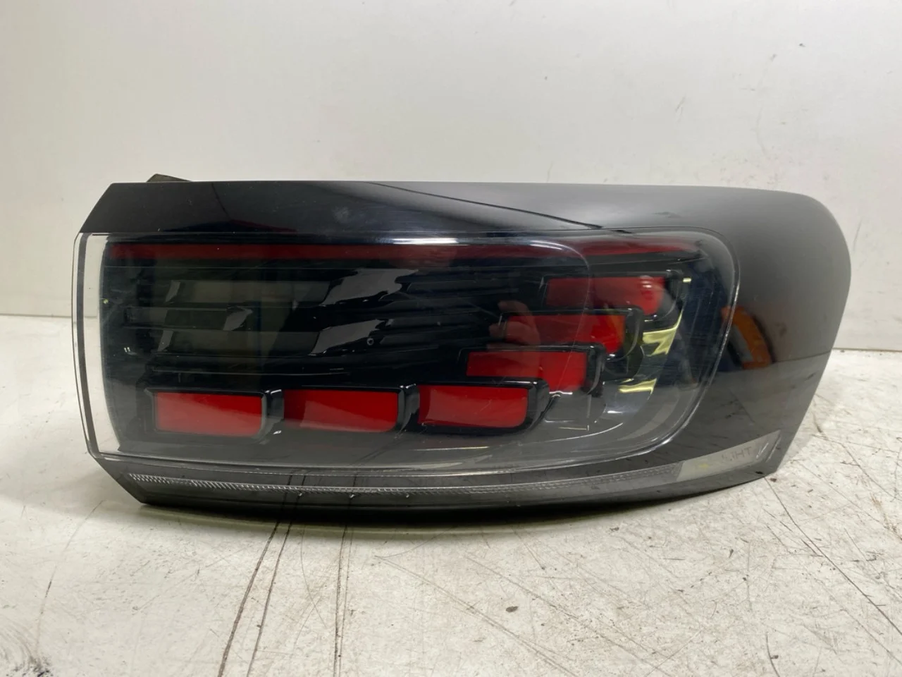 Volkswagen ID.4 2021- Hátsó lámpa, jobb