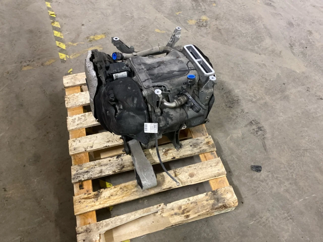 BMW I3 I01 2013-22 Elektromos motor, hátsó vedere 3