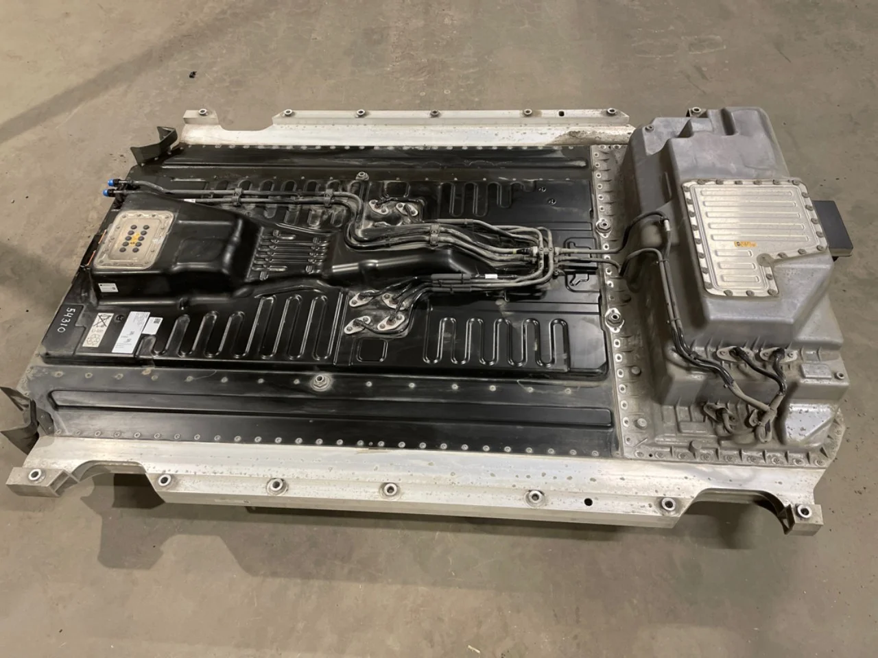 Mercedes EQC 2020- Baterie de înaltă tensiune vedere 3