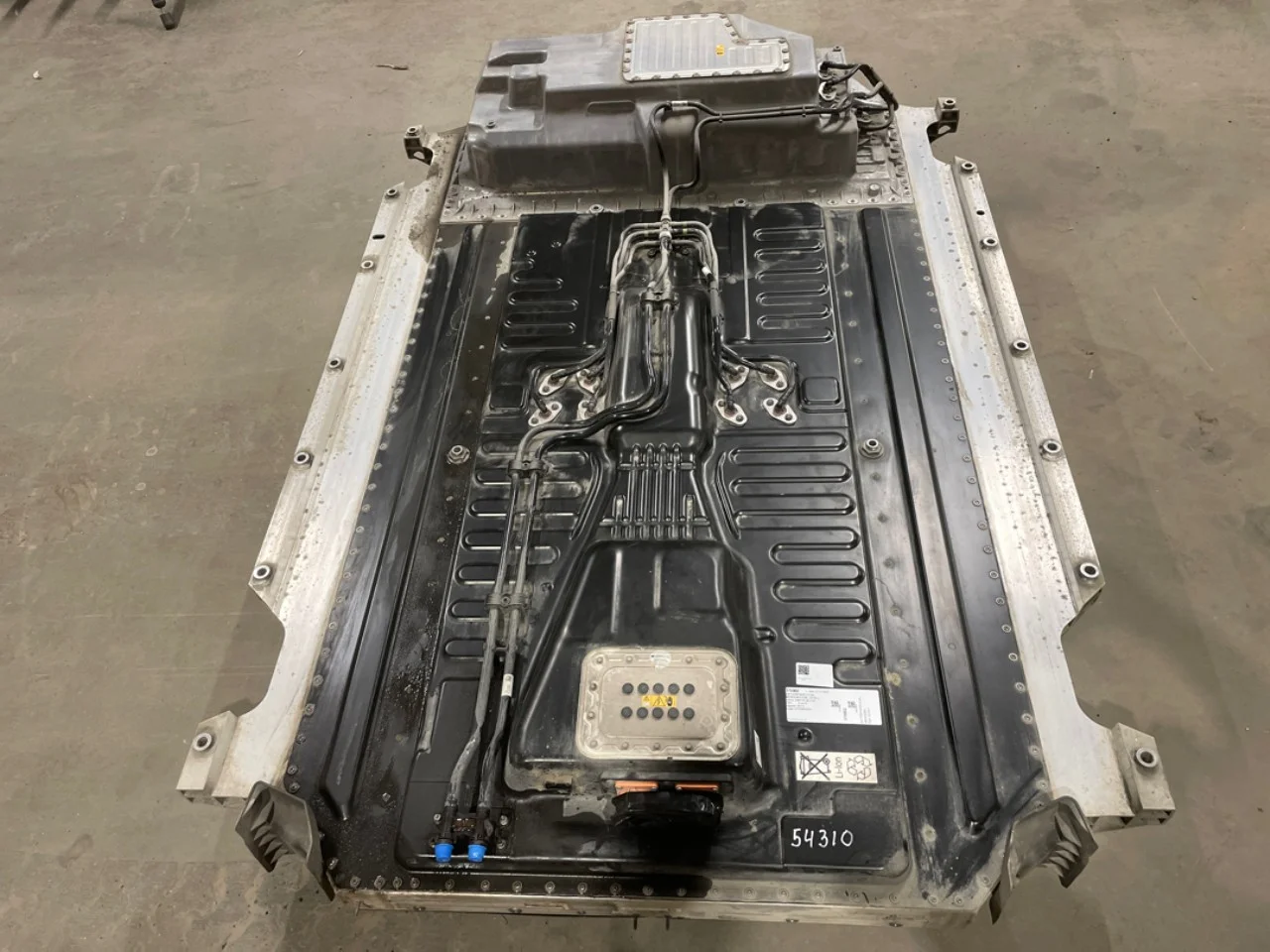 Mercedes EQC 2020- Baterie de înaltă tensiune vedere 4