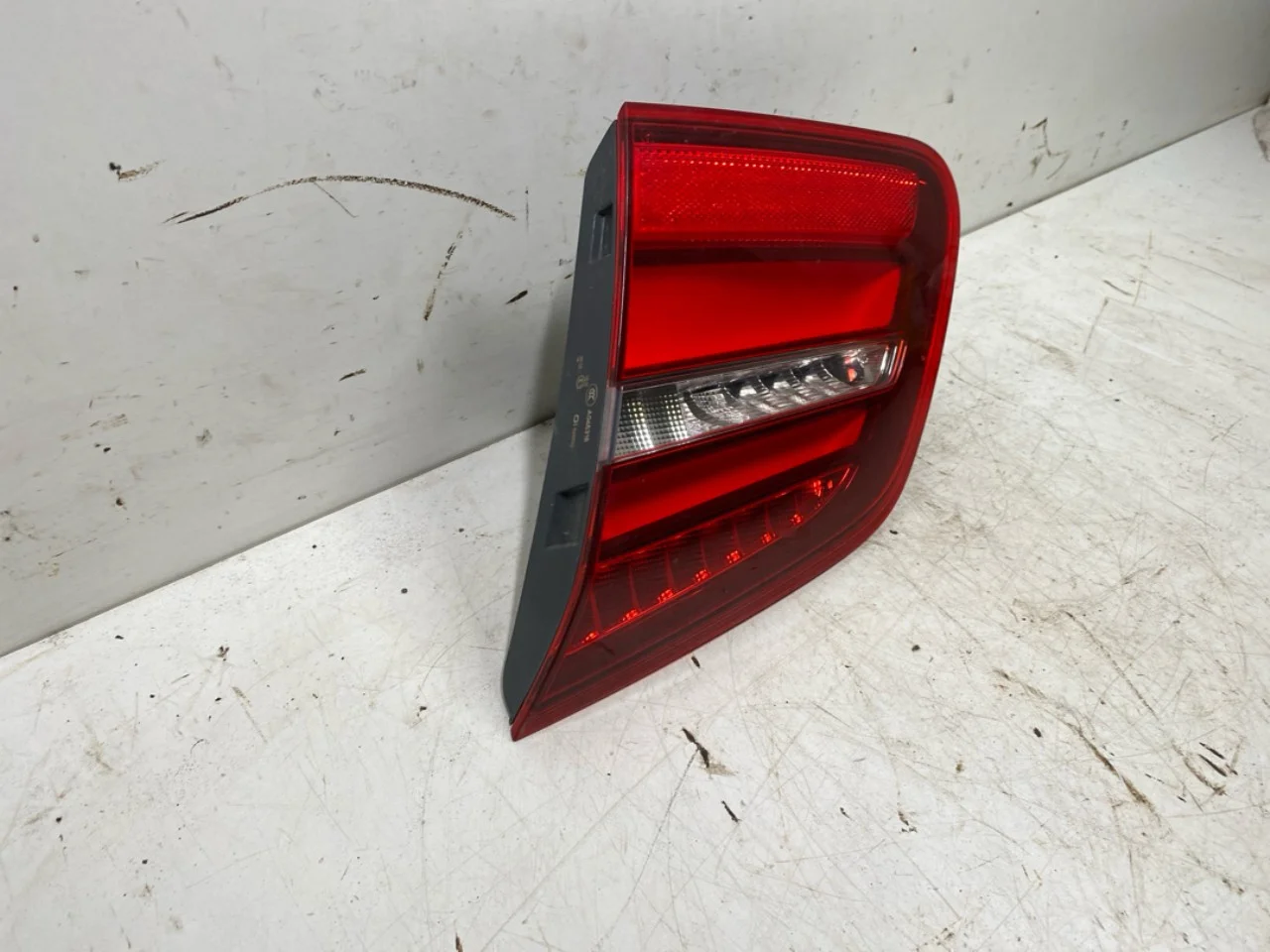 Mercedes B 180-200 W246/W242 2012-19 Right tail light on tailgate, inner view 3