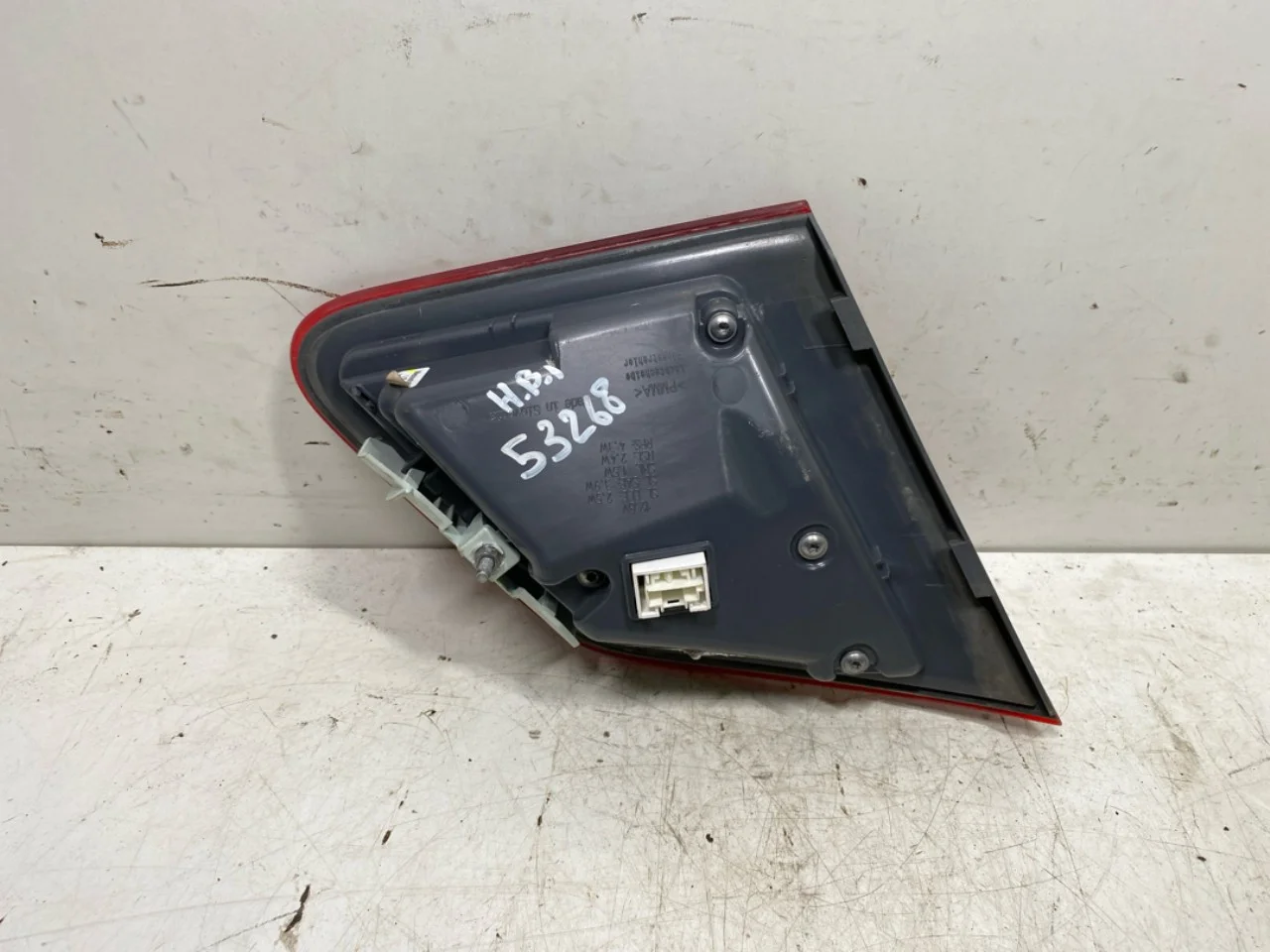 Mercedes B 180-200 W246/W242 2012-19 Right tail light on tailgate, inner view 4