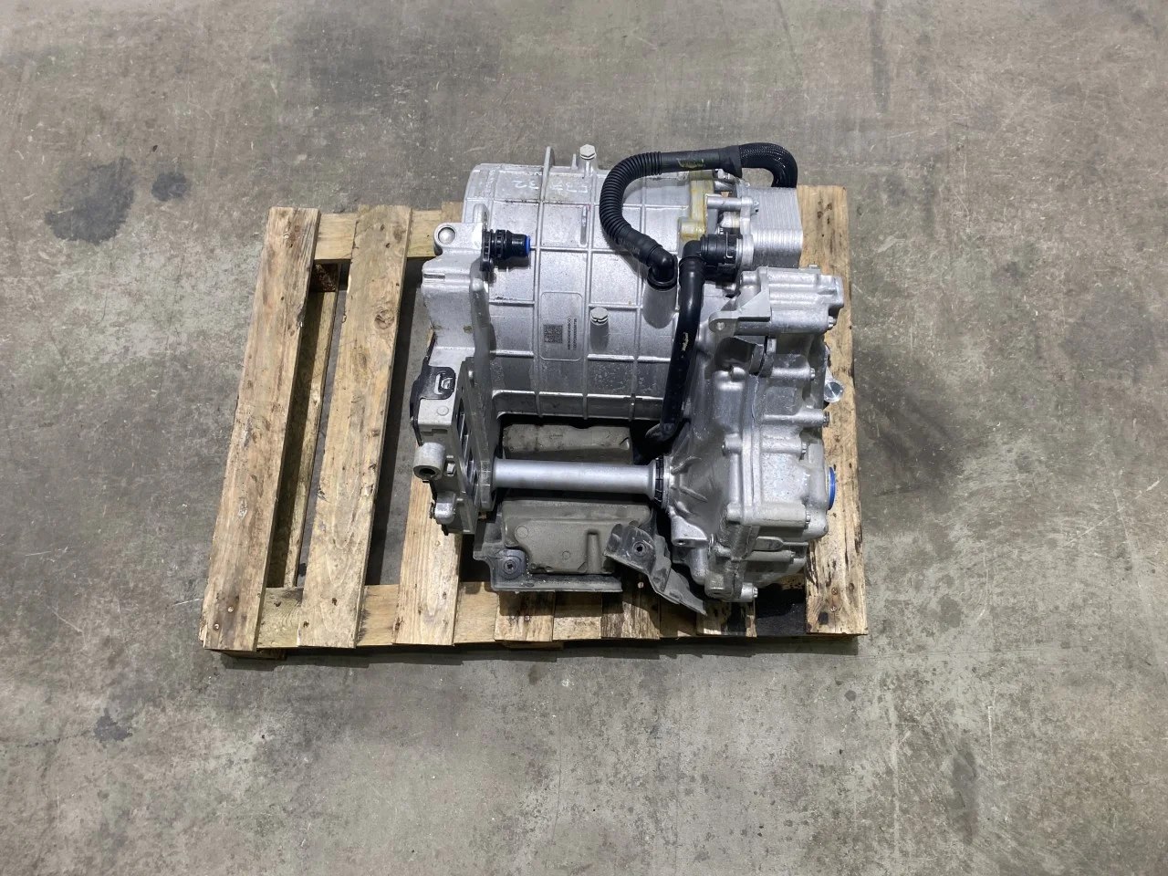 Mercedes EQS SUV X296 2022- Elektromos motor, első
