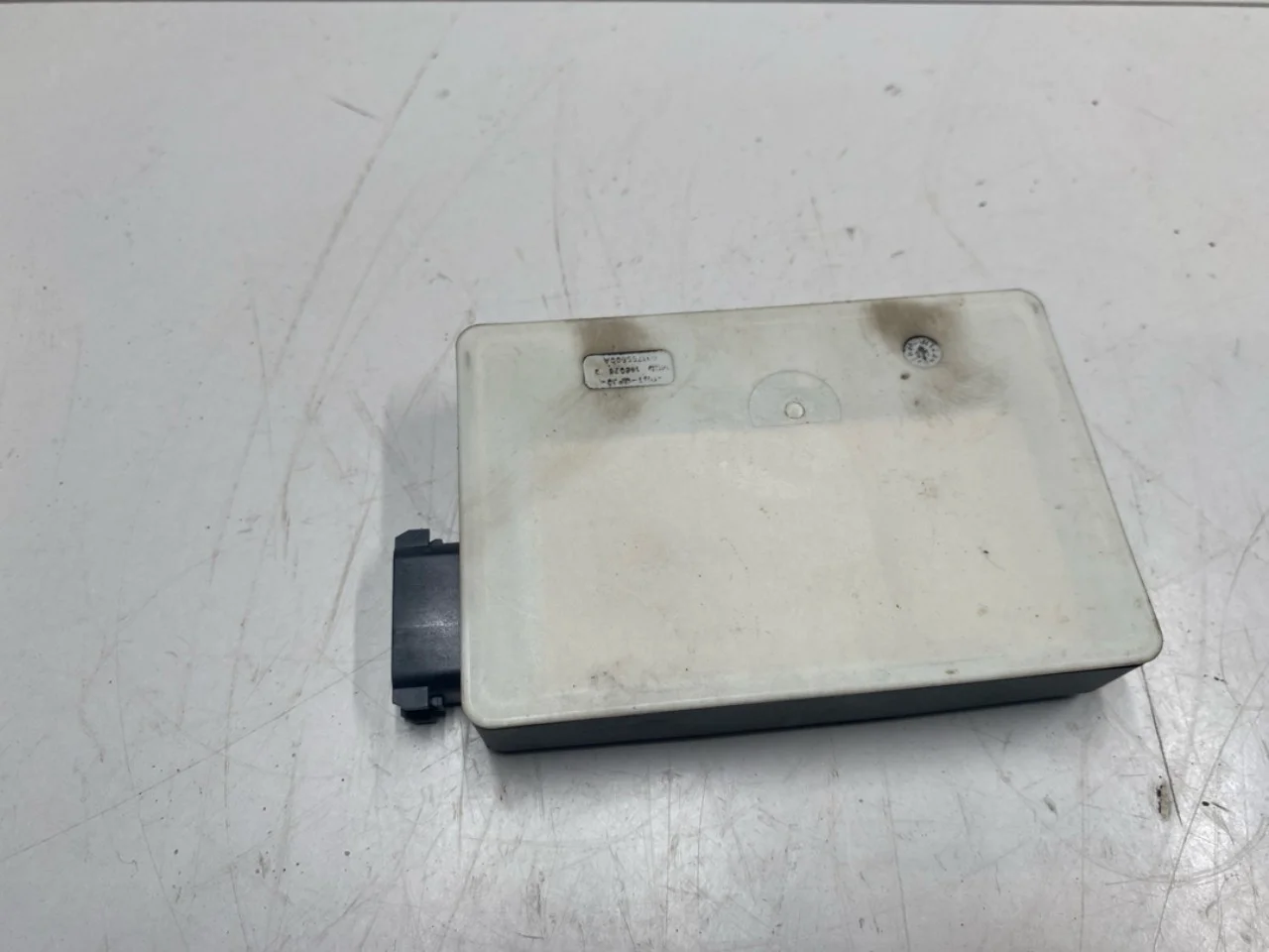 Mercedes EQA H243 2021- Active collision protection sensor view 2