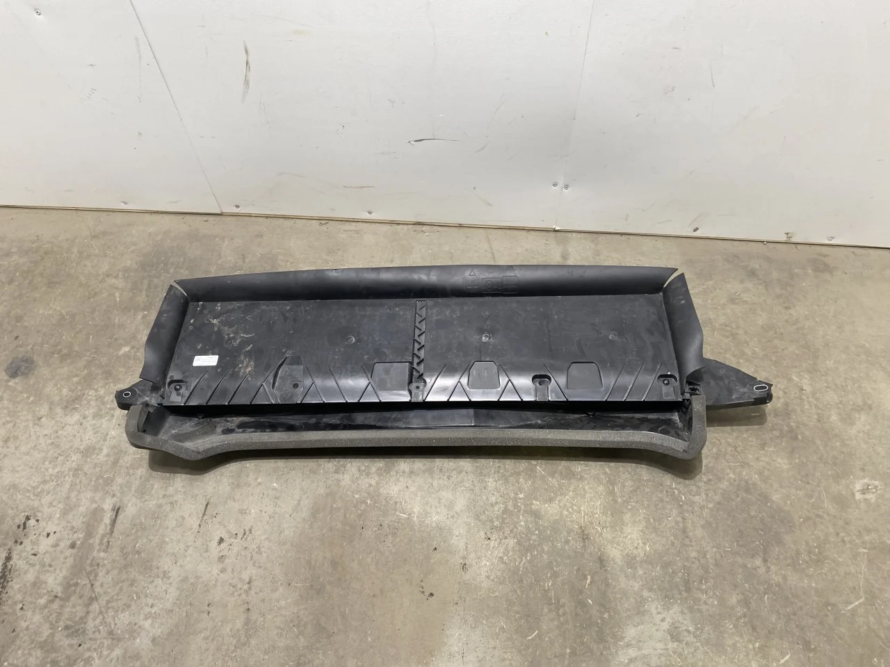 Tesla MODEL Y 2021- Klíma, egyéb