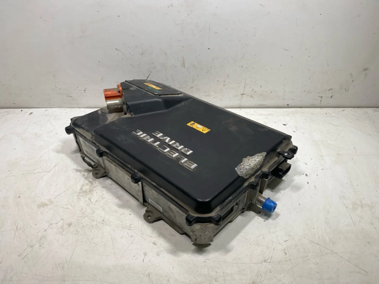 Mercedes B 180-200 W246/W242 2012-19 Încărcător baterie vedere 3