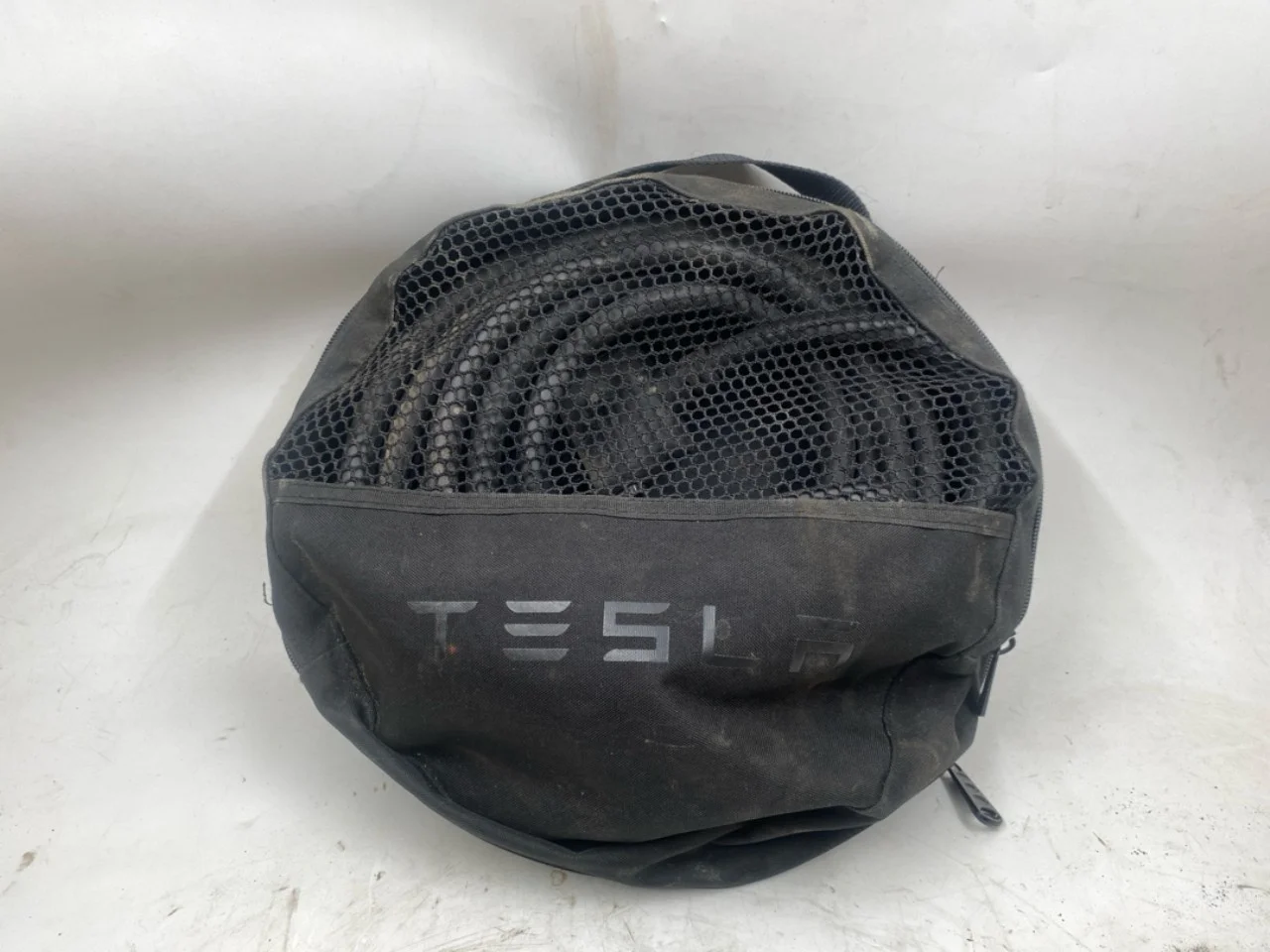 Tesla MODEL X 2016- Încărcător baterie vedere 2
