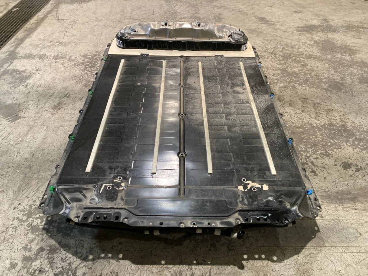 Tesla MODEL 3 2017--> Nagyfeszültségű akkumulátor