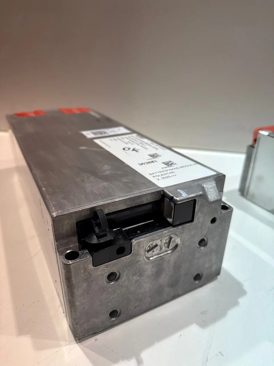 Polestar 2 2020- Celulă / modul baterie de înaltă tensiune vedere 3