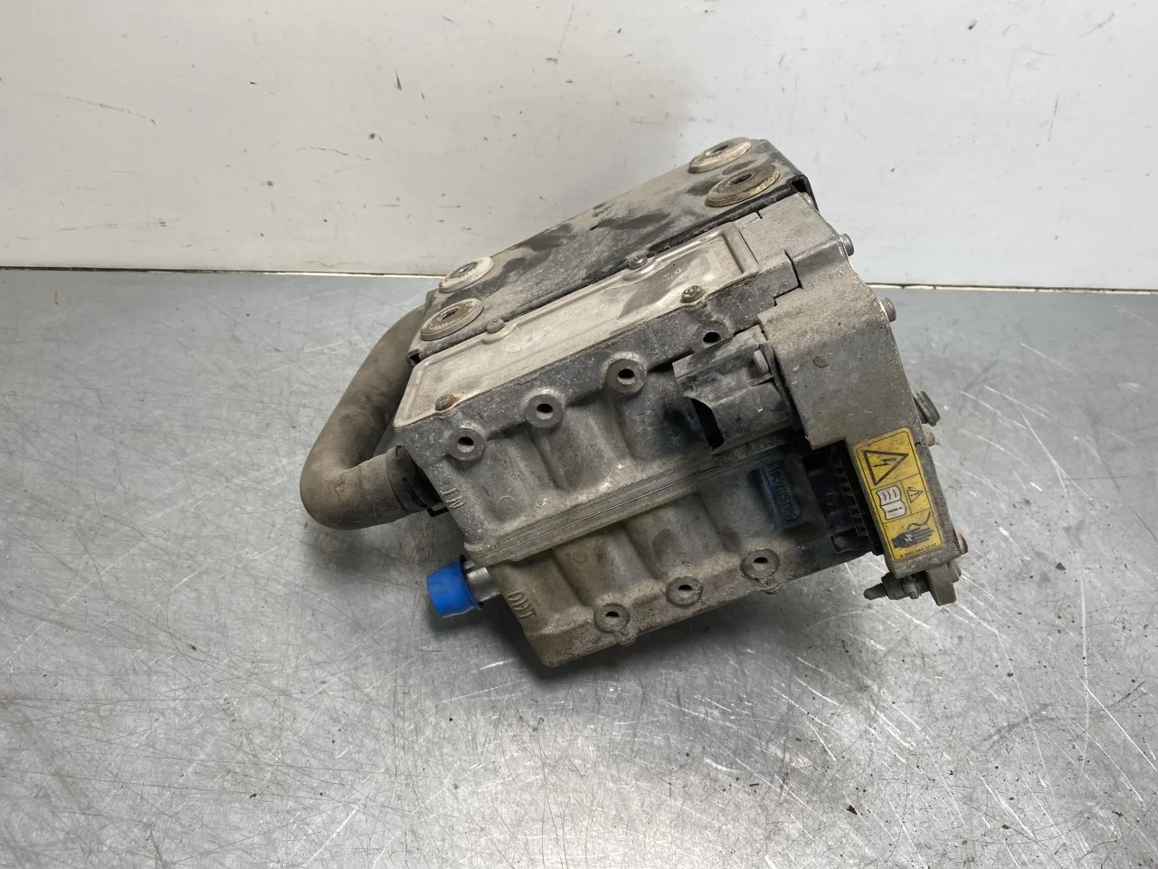 Mercedes B 180-200 W246/W242 2012-19 Fűtőradiátor, elektromos nézet 4