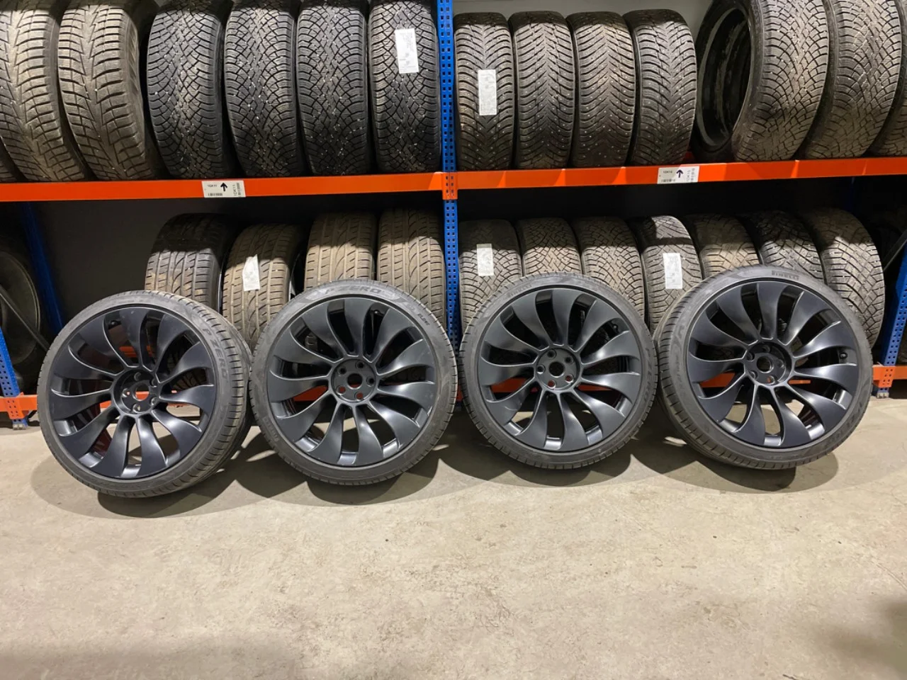 Tesla MODEL Y 2021- Kerék