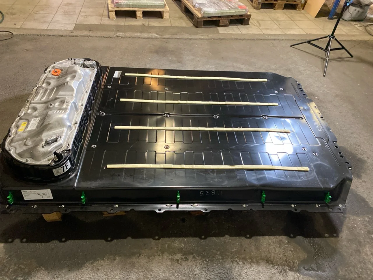 Tesla MODEL Y 2021- Baterie de înaltă tensiune vedere 3