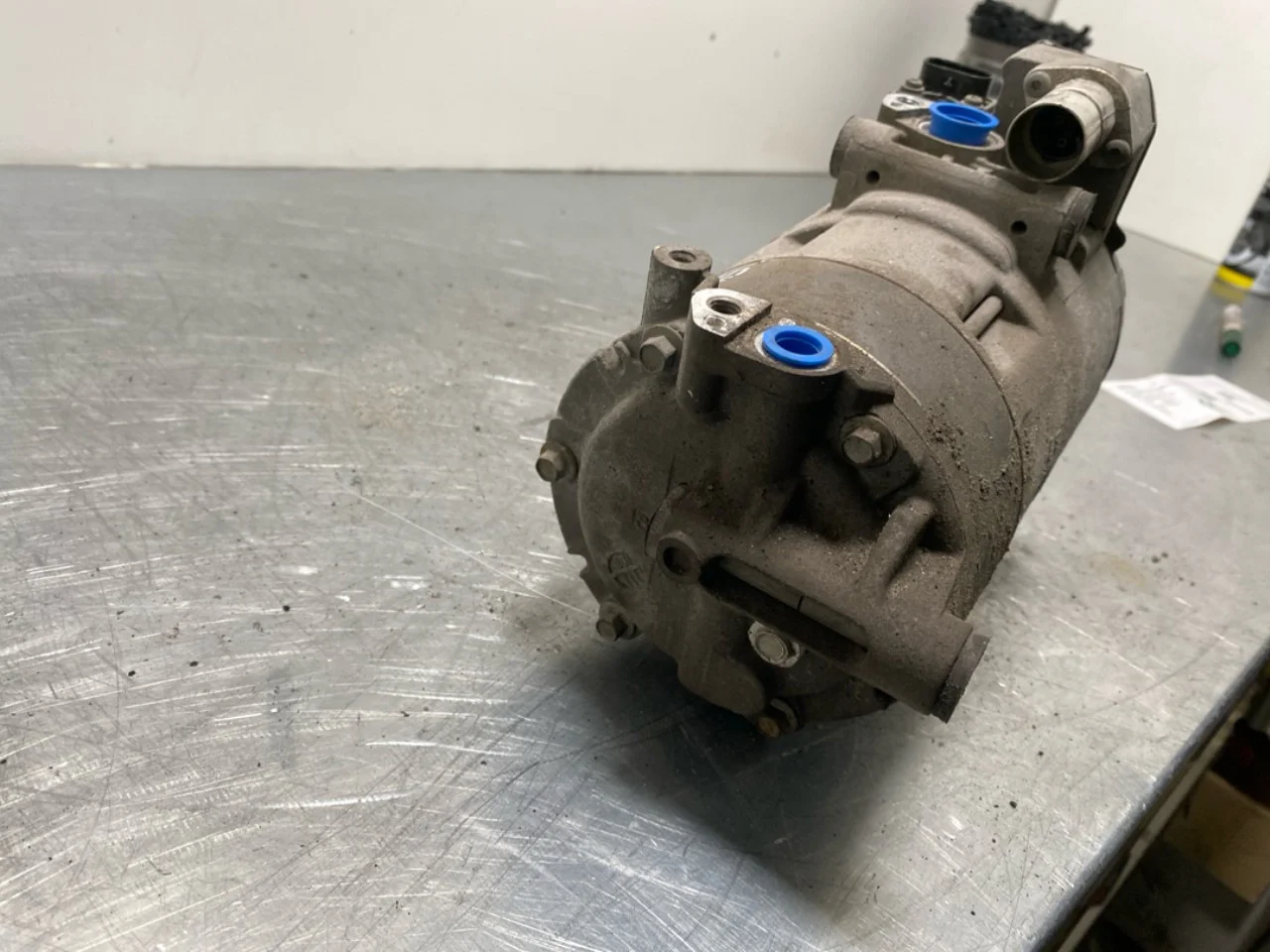BMW I3 I01 2013-22 Compresor climatizare vedere 3