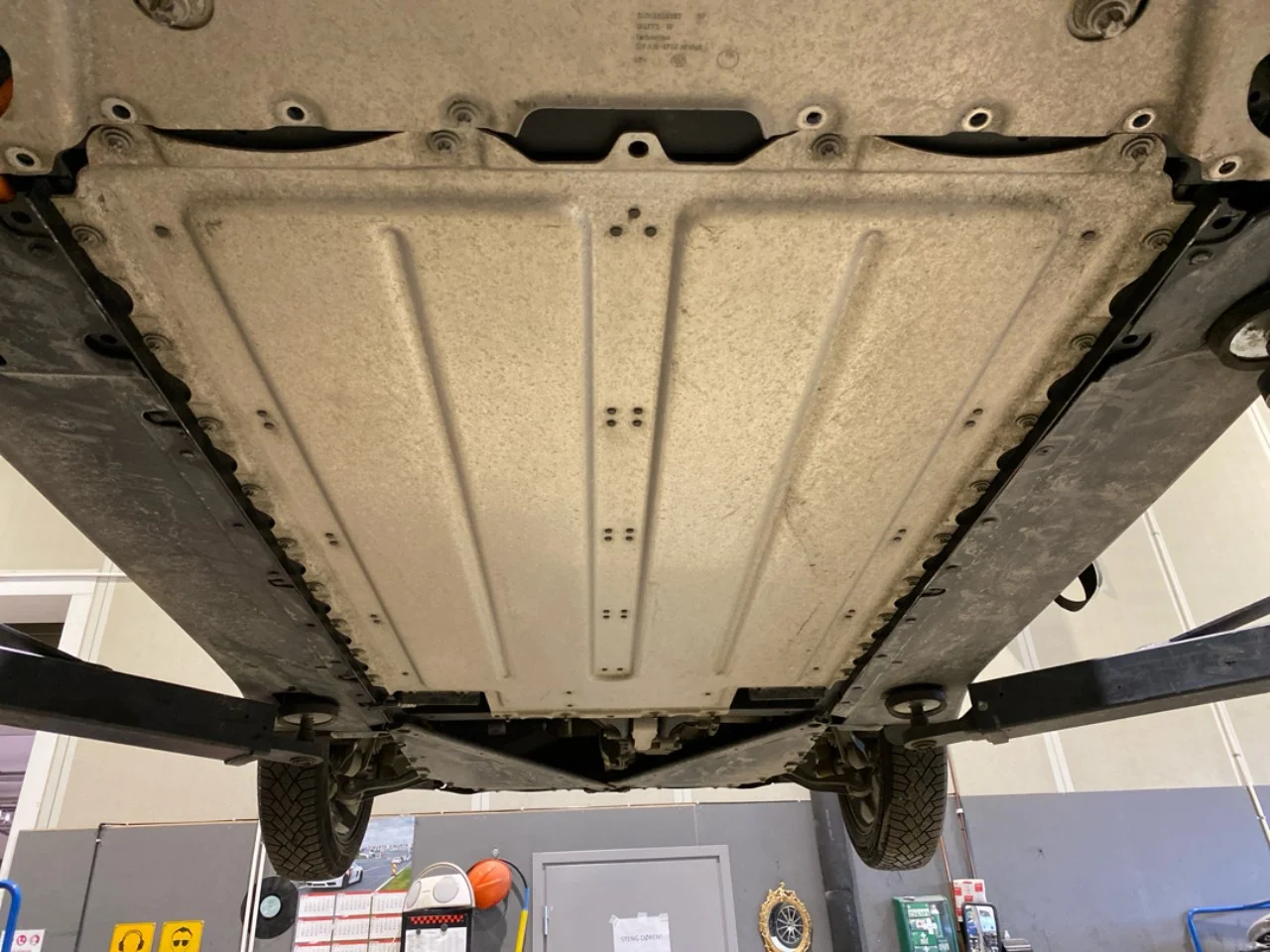 BMW I3 I01 2013-22 High-voltage battery view 2
