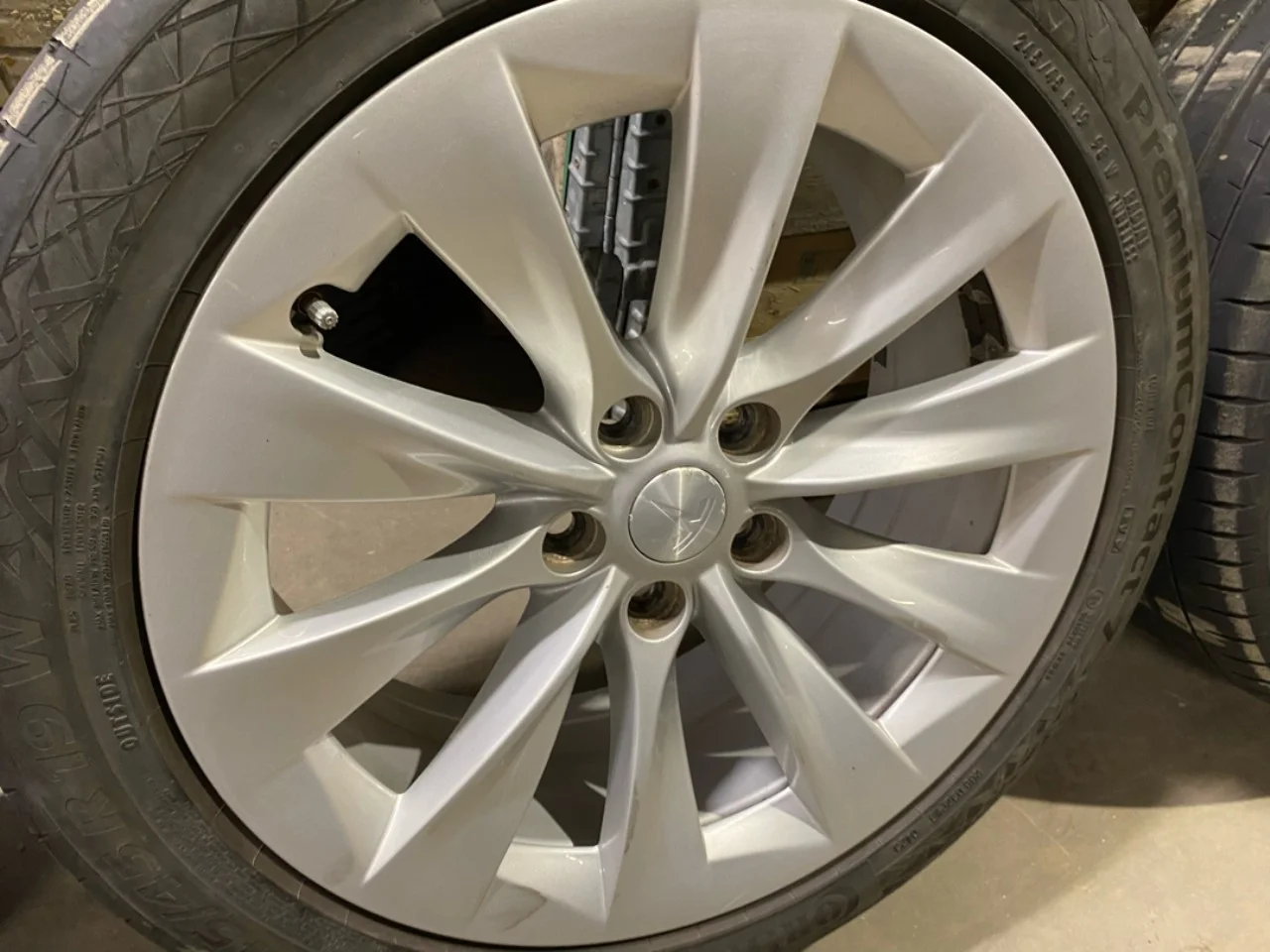 Tesla MODEL S 2013- Kerék