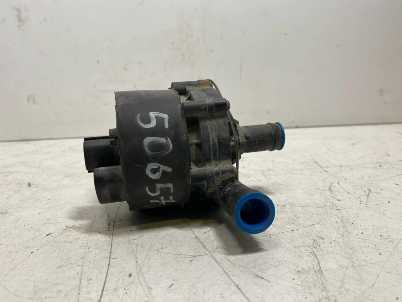 Renault ZOE/E- TECH 2013--> Circulation pump view 2