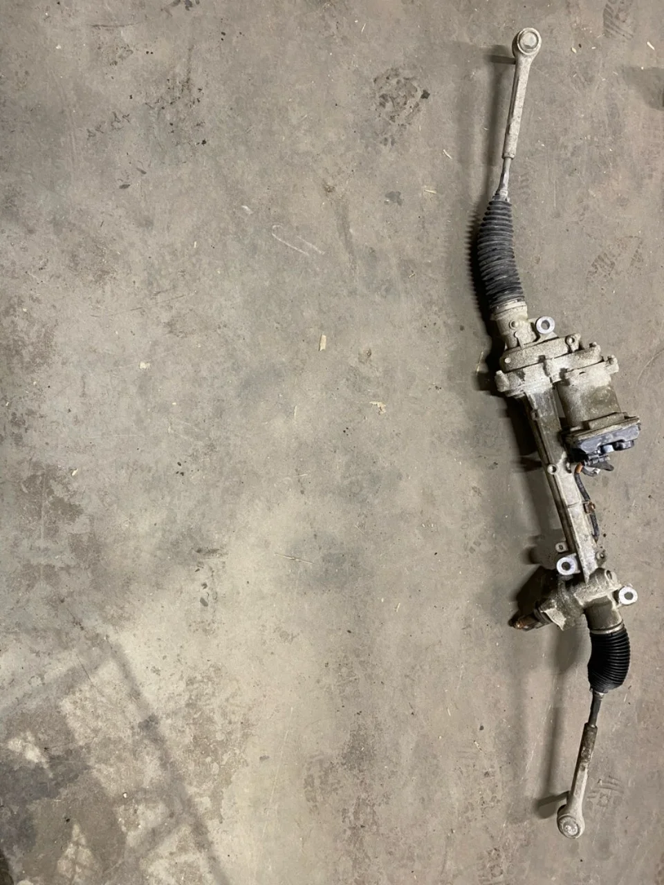 Tesla MODEL S 2013- Power steering rack, electric view 2