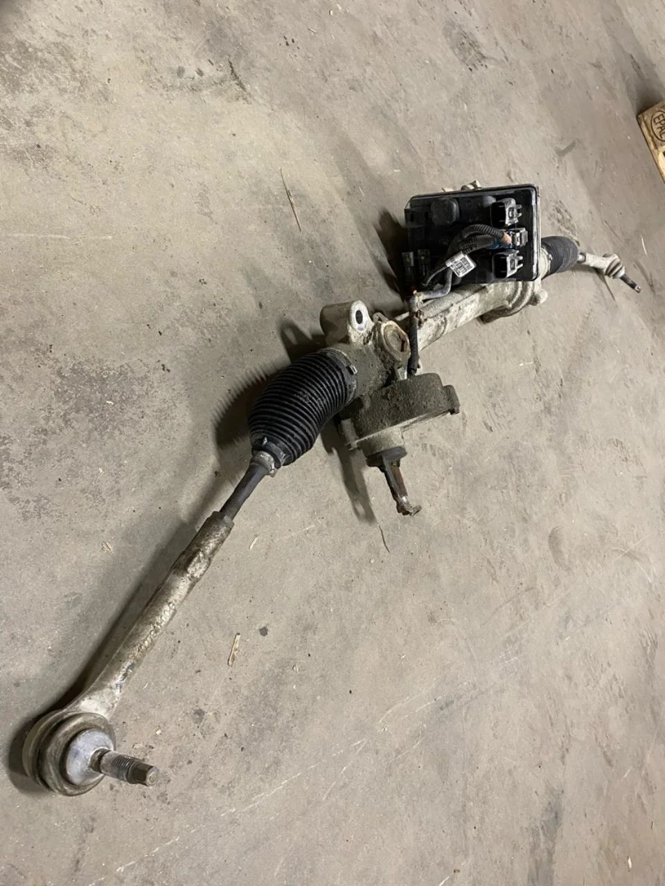 Tesla MODEL S 2013- Power steering rack, electric view 3
