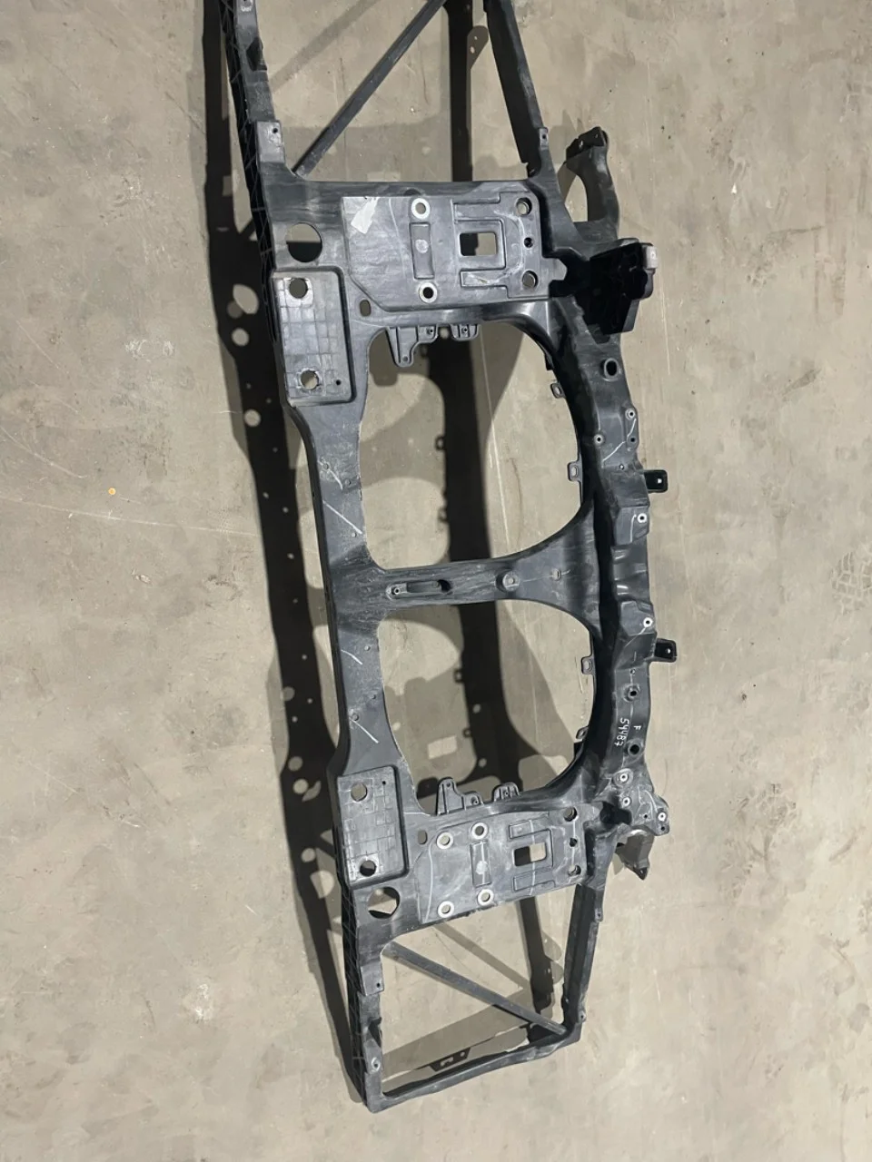 Tesla MODEL S 2013- Homloklemez