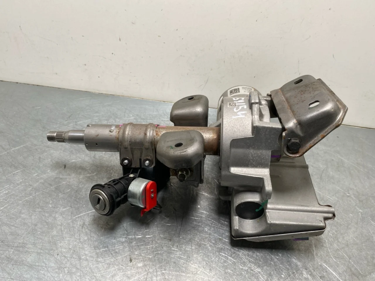 Fiat 500 2007->>24 Steering column assembly with power assist view 2