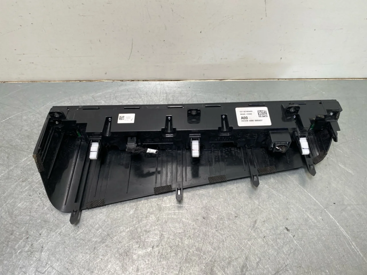 Kia EV6 2022- Heater control unit view 3