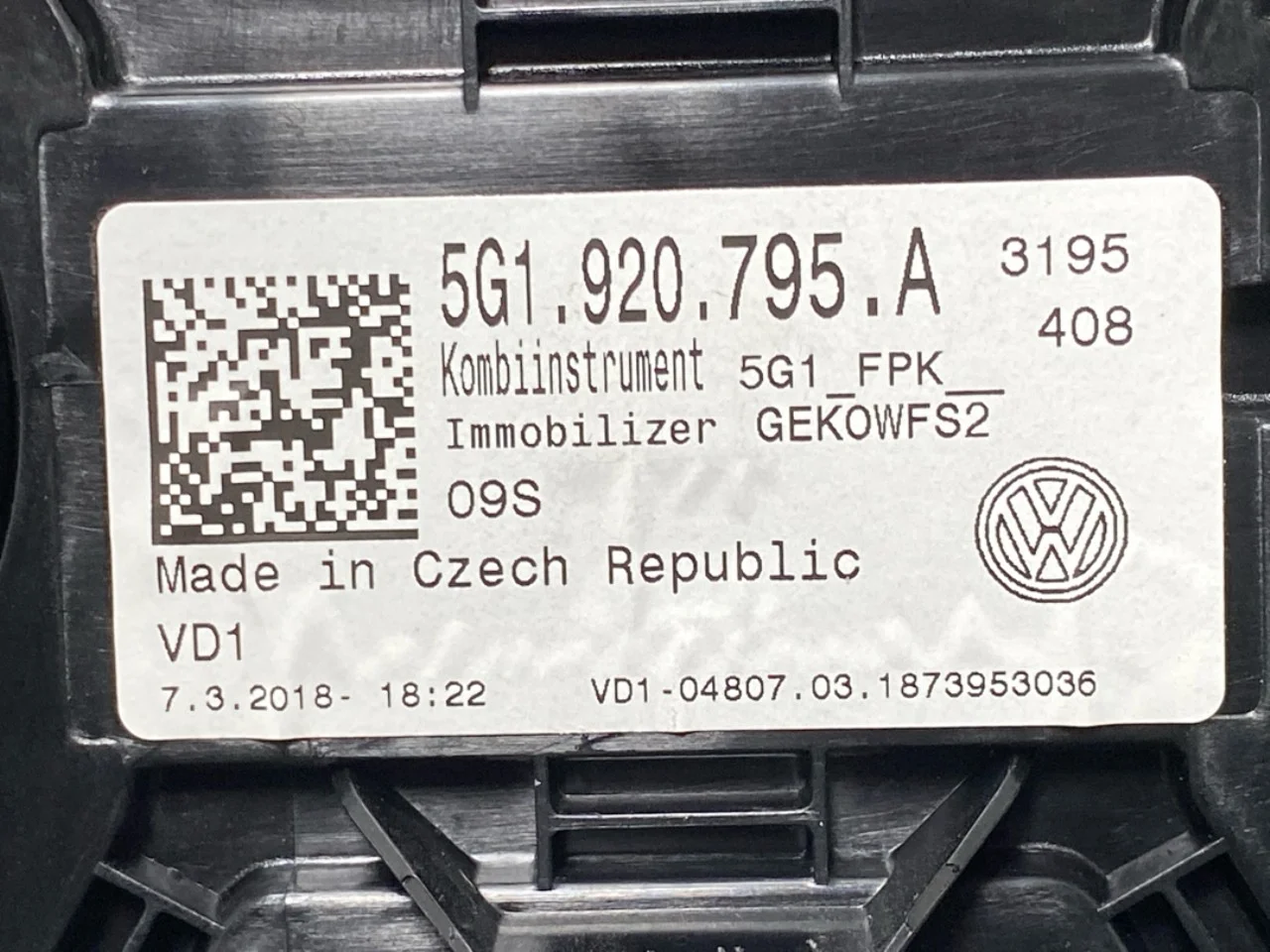 Volkswagen GOLF, E-GOLF VII 2013-20 Ceasuri bord complete vedere 3