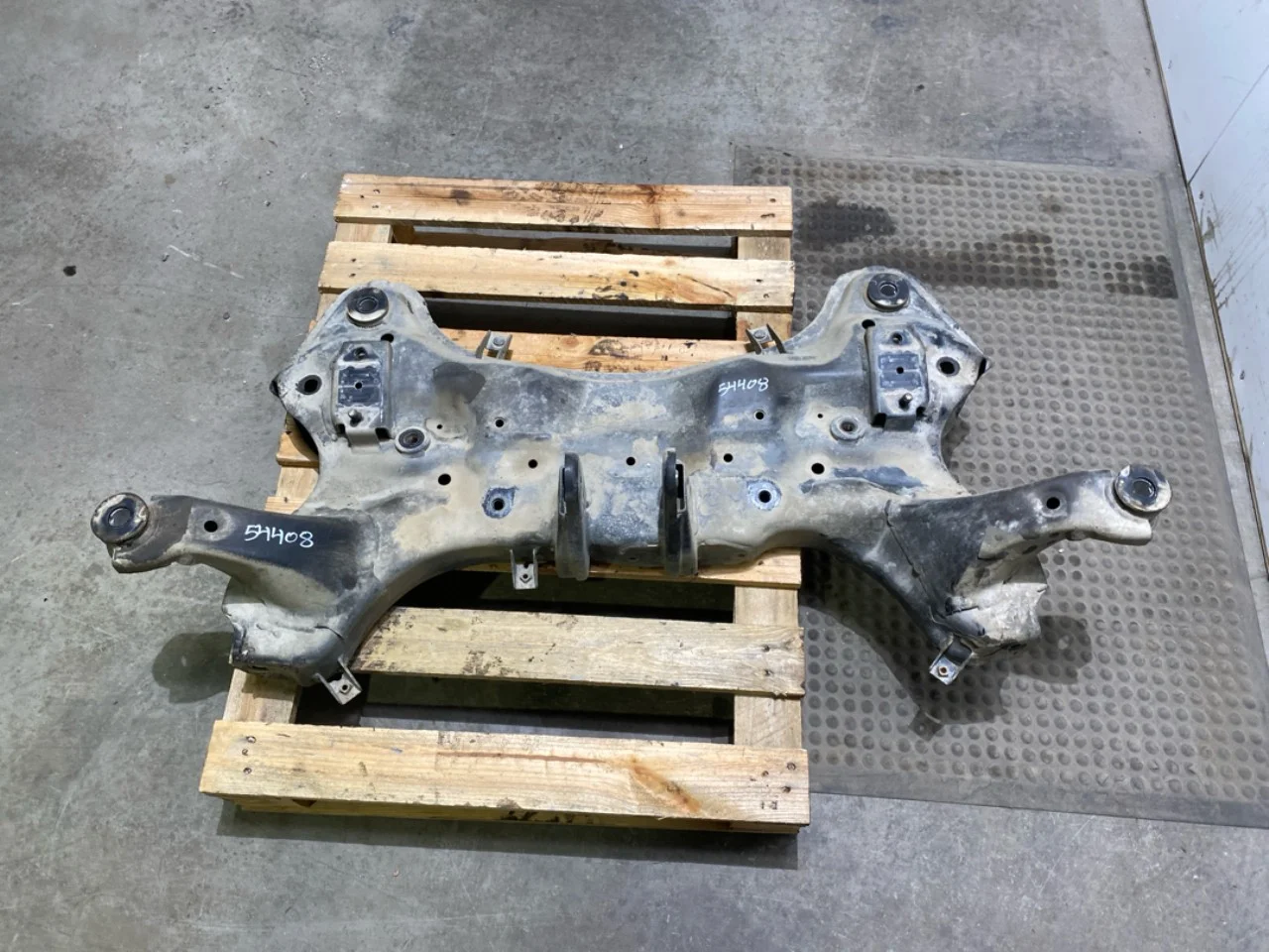 Kia SOUL 2009- Front subframe view 4