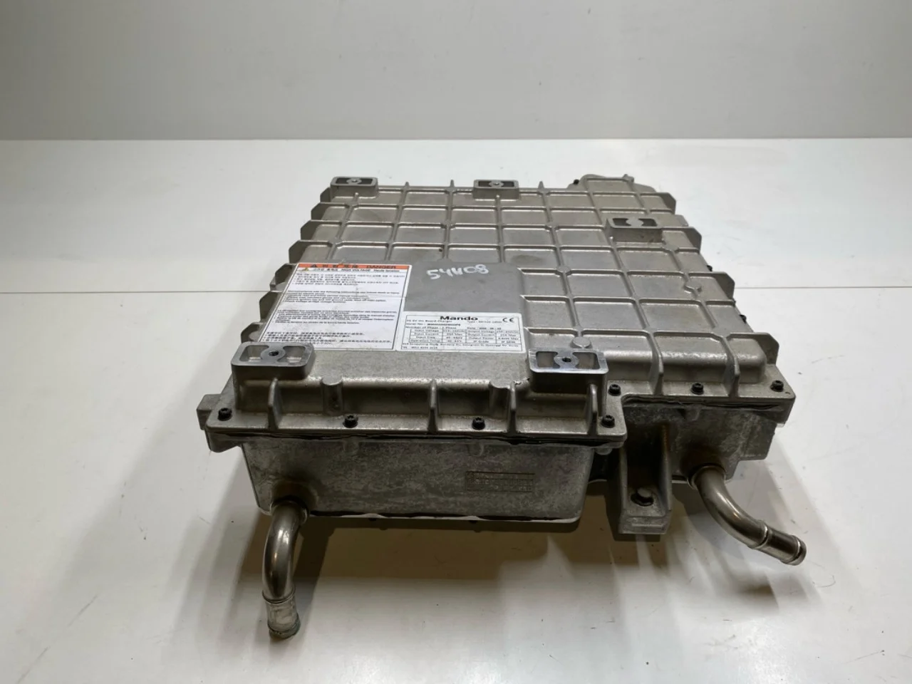 Kia SOUL 2009- Battery charger