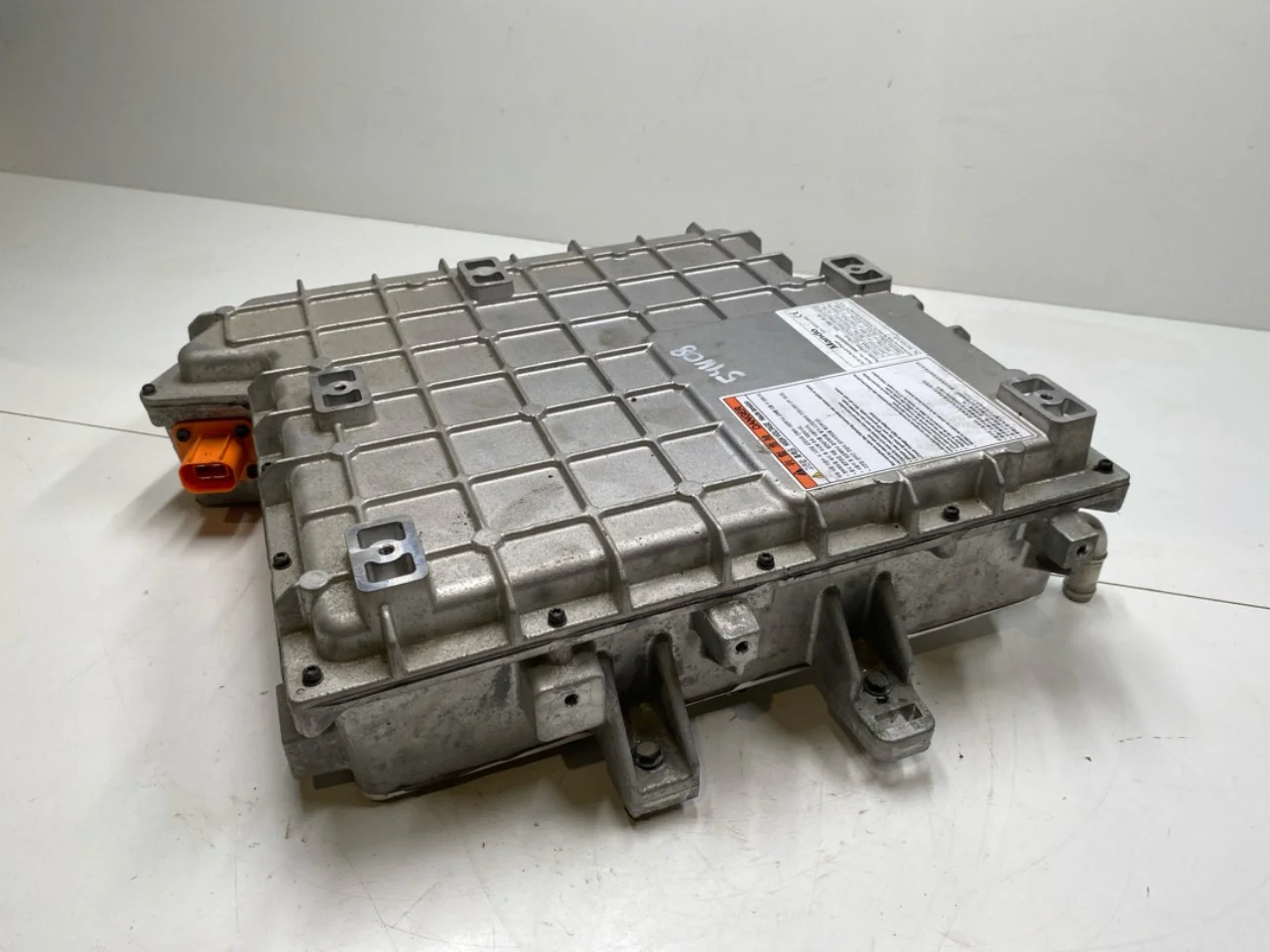 Kia SOUL 2009- Încărcător baterie vedere 3