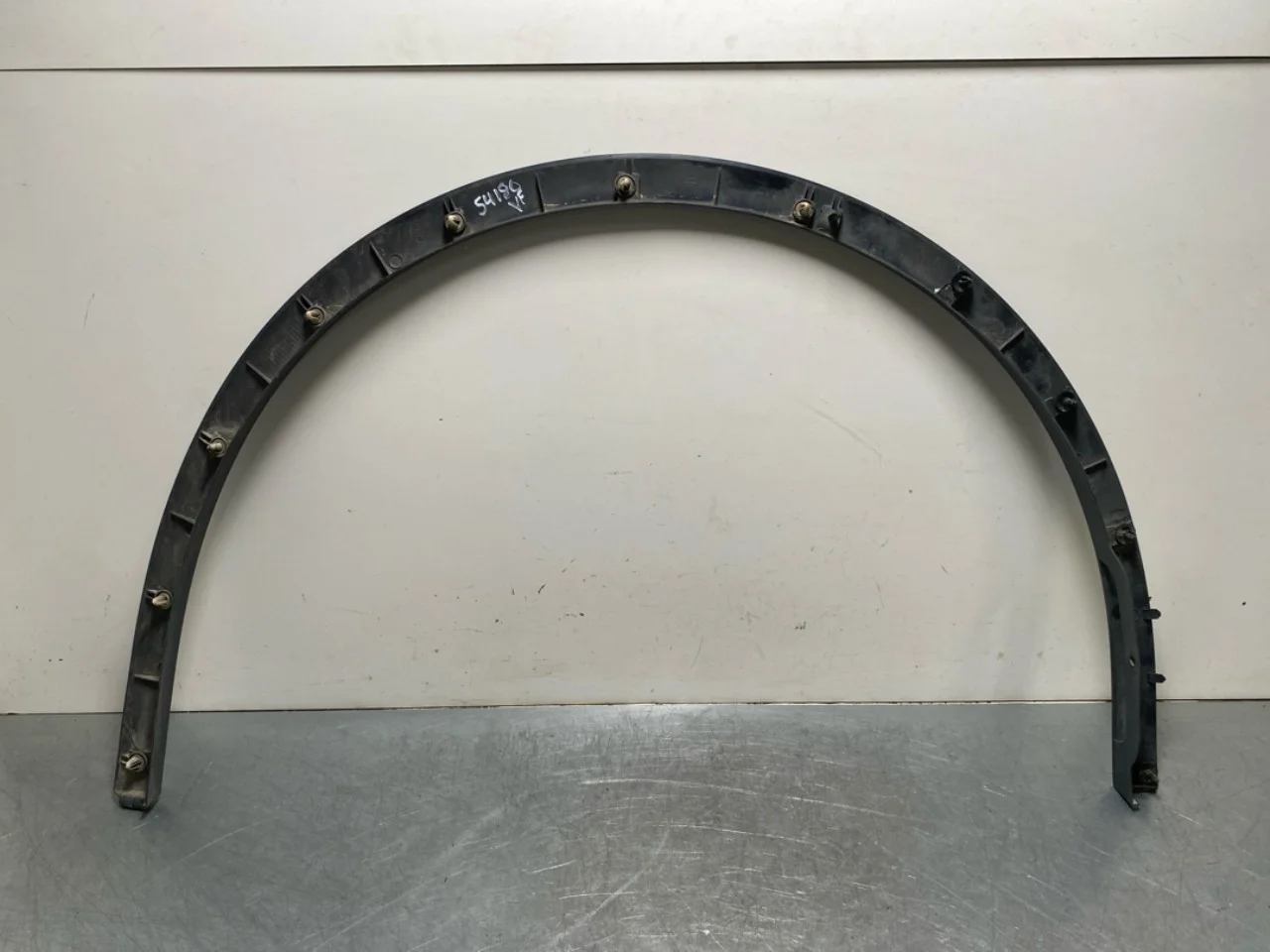 Tesla MODEL Y 2021- Ornament pasaj roată vedere 2