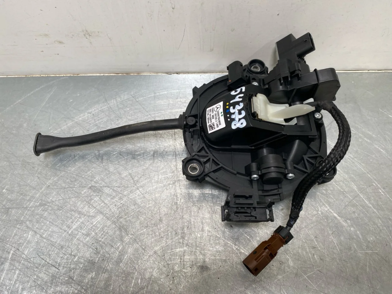 Mercedes EQA H243 2021- Tailgate exterior handle view 2