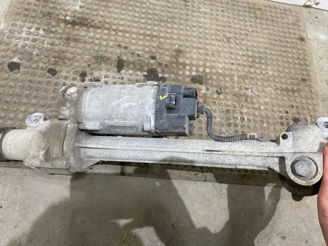Tesla MODEL S 2013- Power steering rack, electric view 4