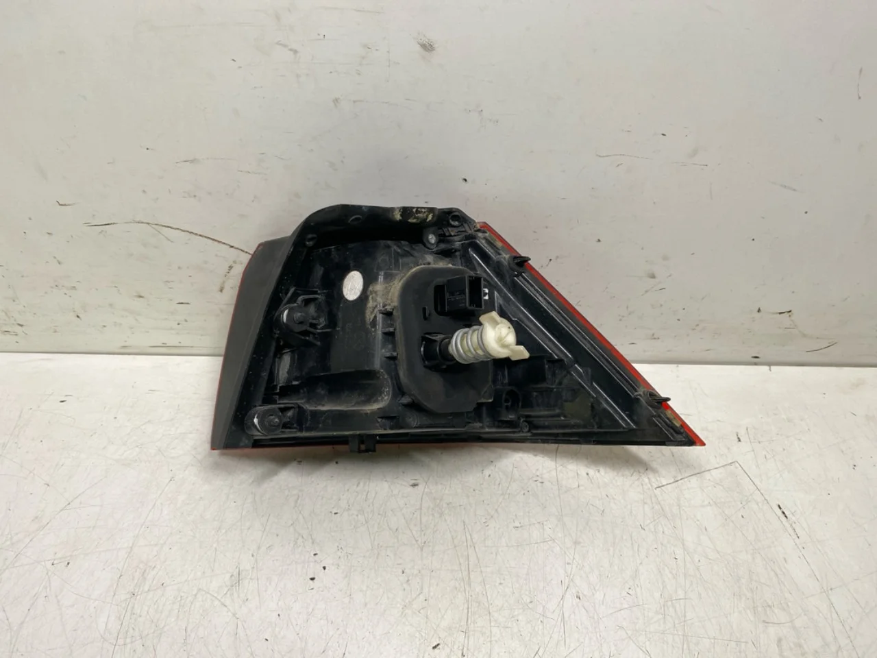 Volkswagen GOLF, E-GOLF VII 2013-20 Left tail light view 4