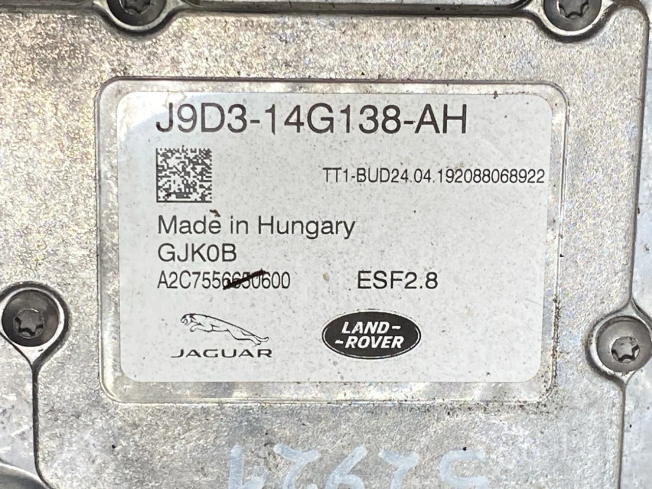 Jaguar I-PACE 2018- Inverter, 12-220V nézet 4