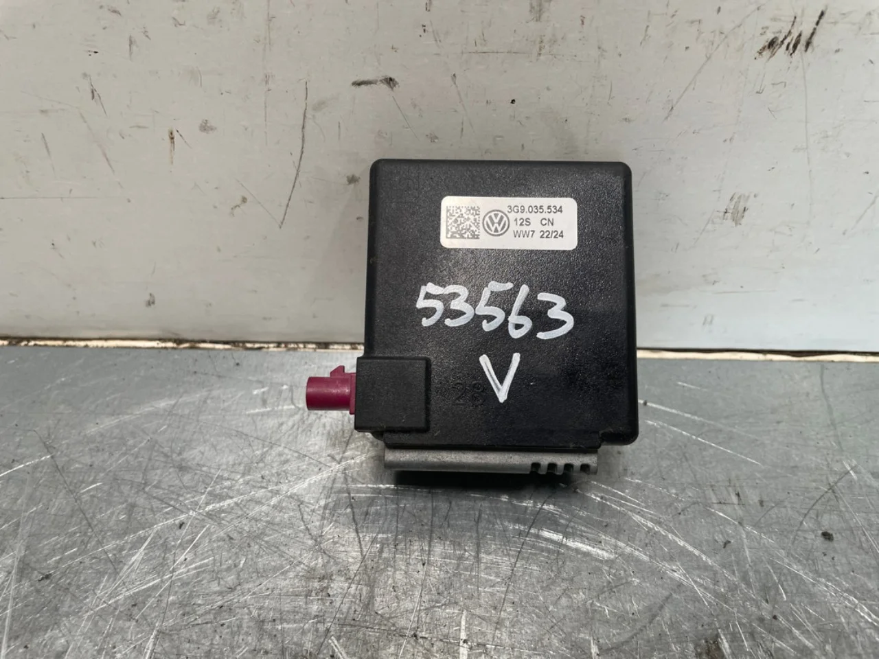 Volkswagen ID BUZZ/CARGO 2022- Antenna