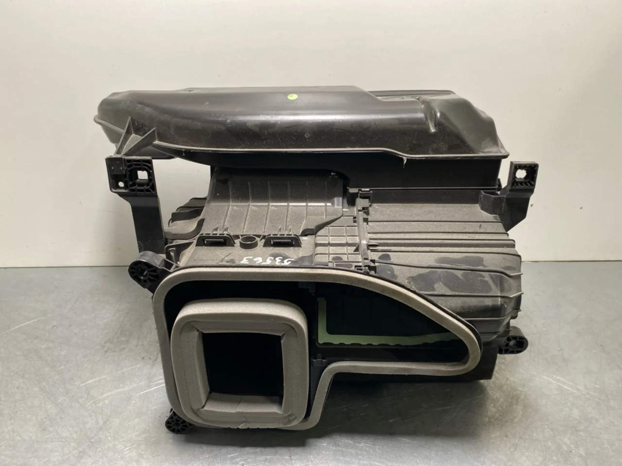 Volkswagen ID BUZZ/CARGO 2022- Fűtésventilátor motor view 2