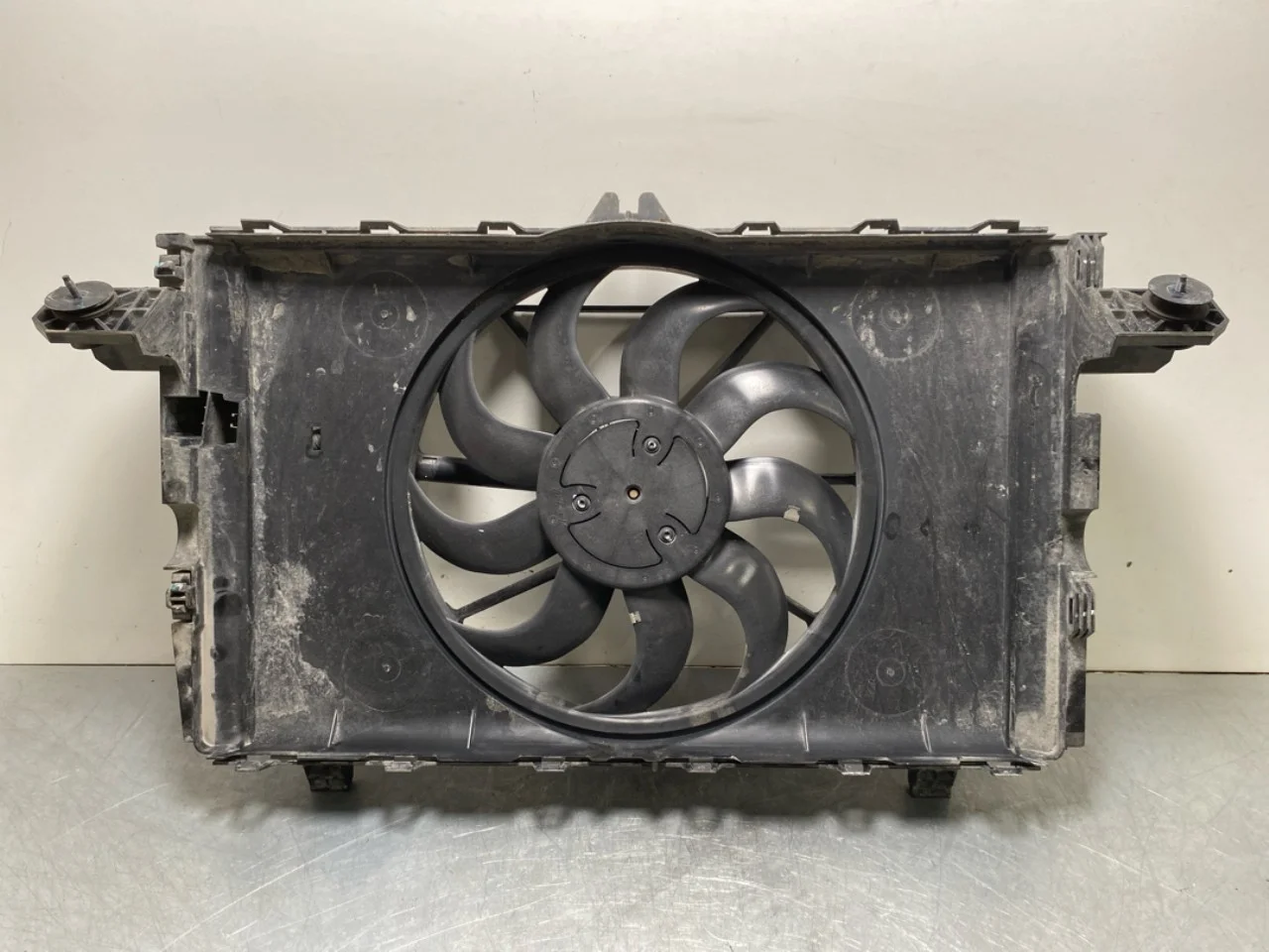 Tesla MODEL Y 2021- Ventilator răcire electric vedere 2