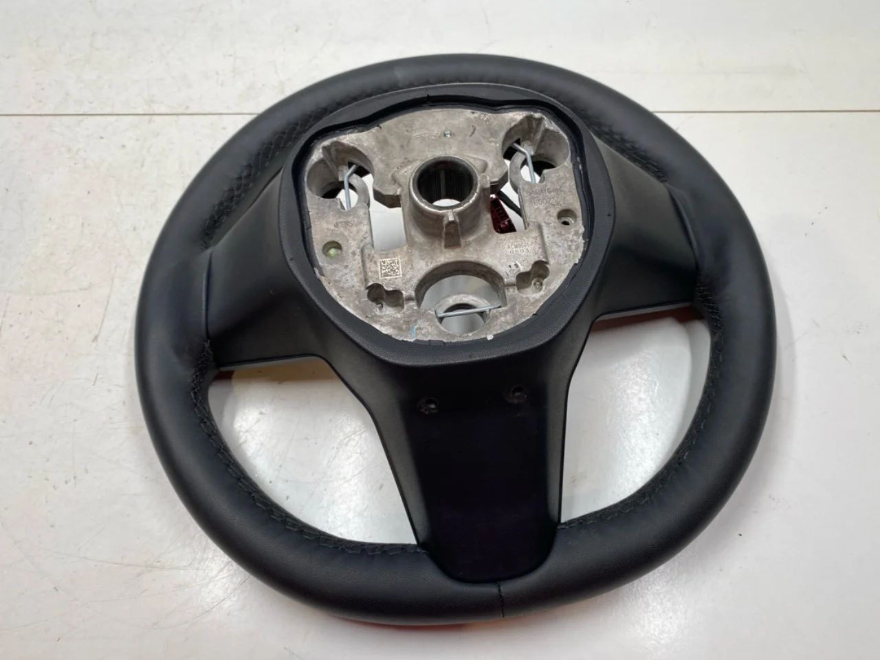 Tesla MODEL Y 2021- Kormánykerék view 2