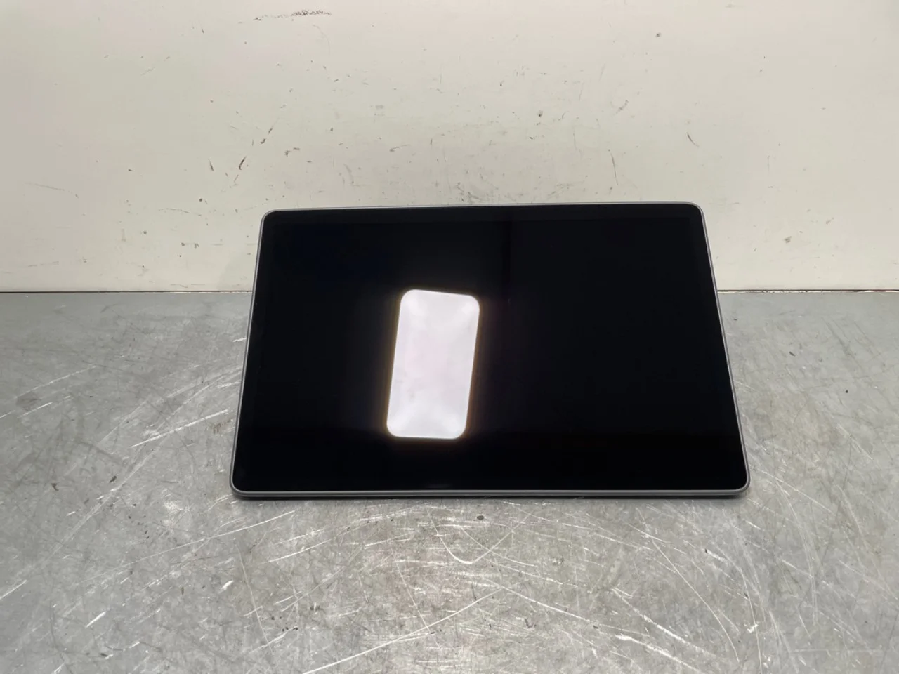 Tesla MODEL Y 2021- Multifunction display