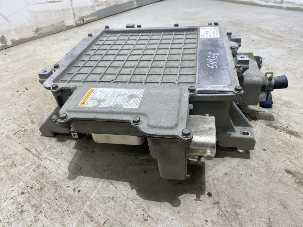 Kia SOUL 2009- Inverter, 12-220V nézet 2