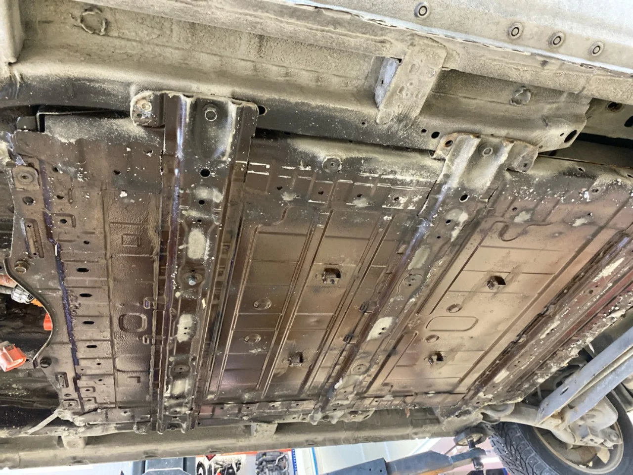 Nissan LEAF 2011-17 High-voltage battery view 4