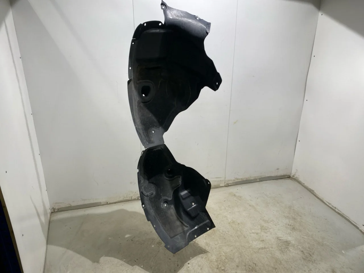 Tesla MODEL 3 2024- Inner fender liner