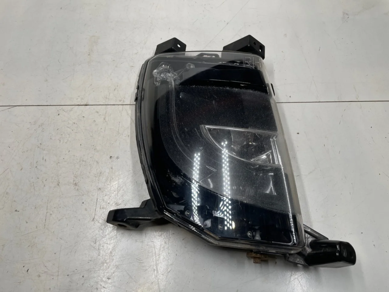 Tesla MODEL S 2013- Kanyar- / ködlámpa nézet 2