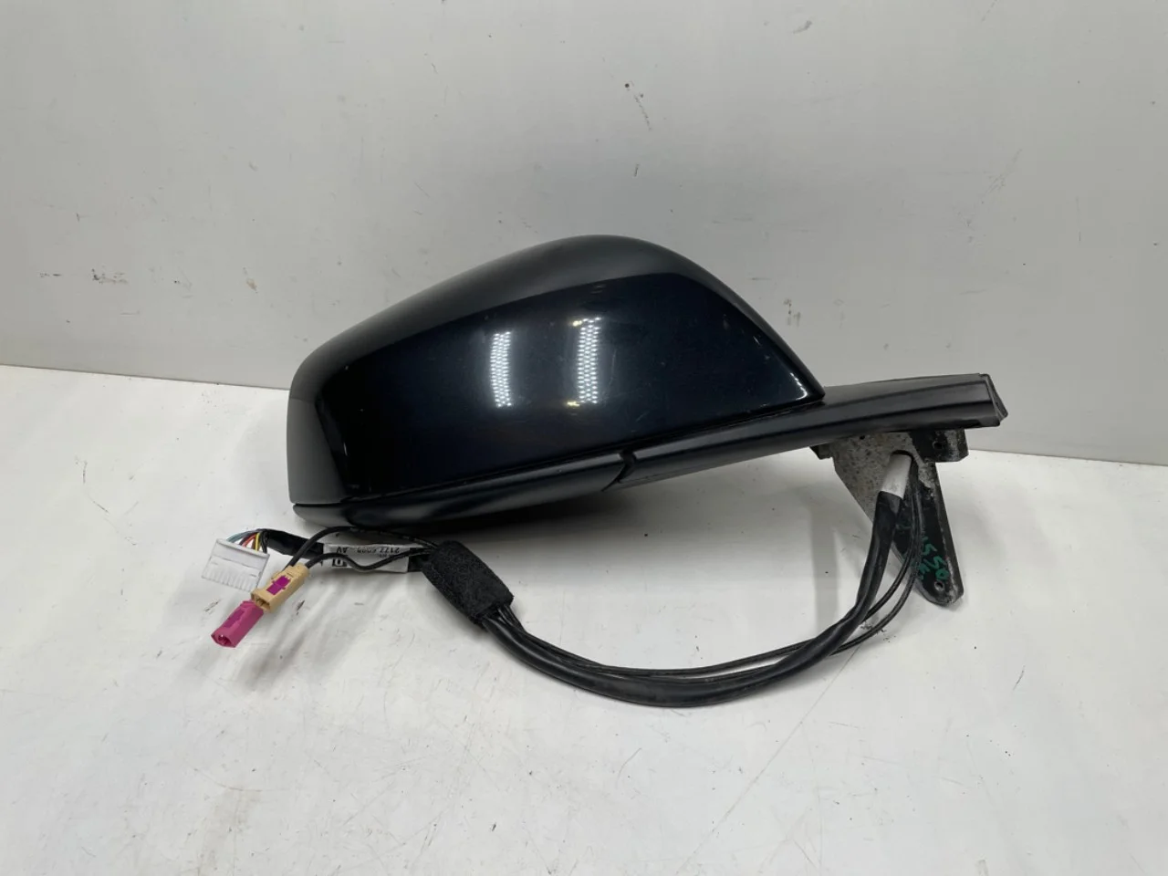 Tesla MODEL X 2016- Right mirror, electrically adjustable