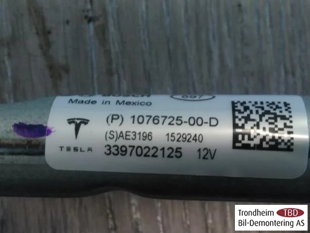 Tesla MODEL 3 2017--> Mecanism ștergătoare parbriz vedere 3